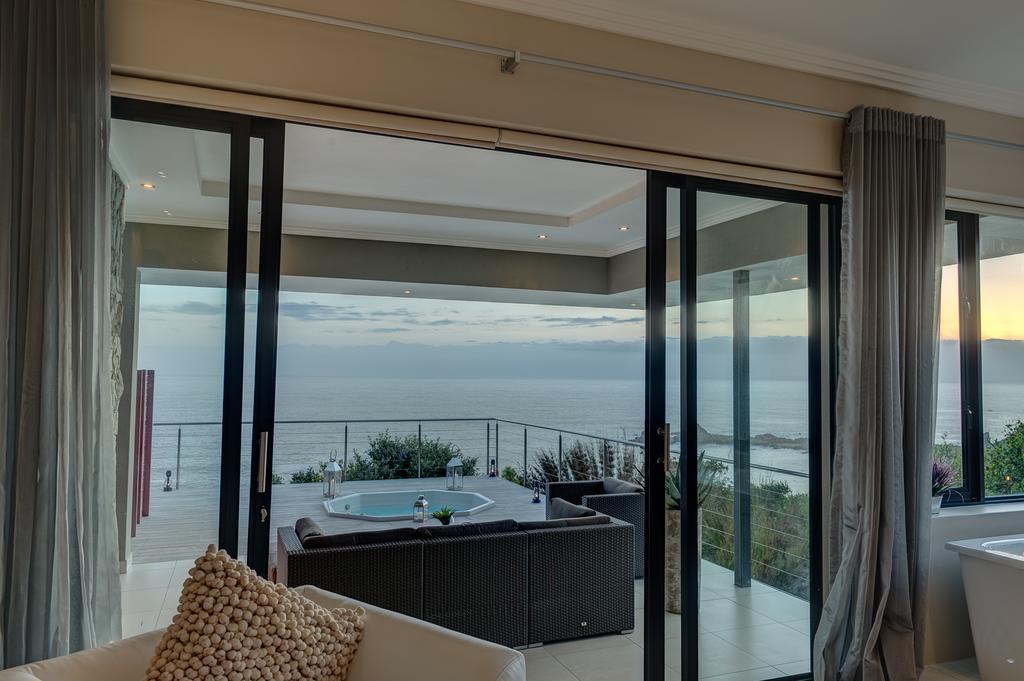 Retreat On Cliff Bed & Breakfast นิสนา ภายนอก รูปภาพ